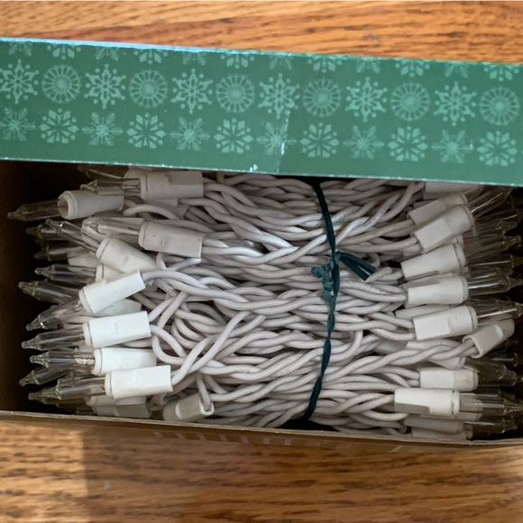 Icicle Lights Set - Picture 3 of 5